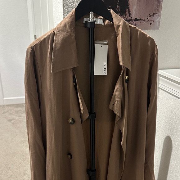 BNWT JustFab Brown Trench Coat 🧥 - Picture 2 of 9